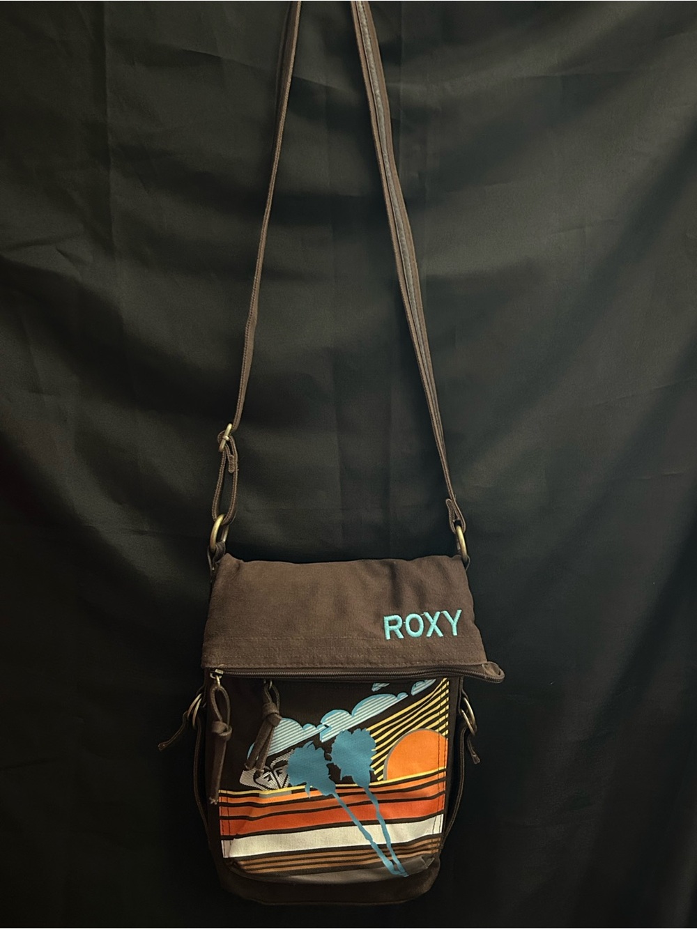 Roxy Vintage Fold Over Brown Crossbody Bag Turquoise & Multicolor Sunset Graphic
